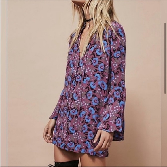 Free People Dresses & Skirts - Free People Magic Mystery Tunic Mini Dress Floral Purple Bell Sleeve Tunic Sz S